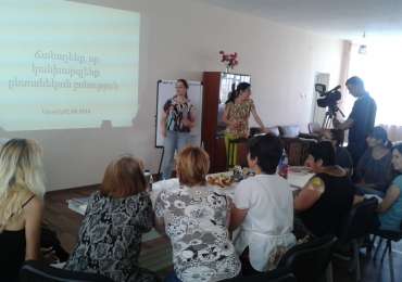 Training with women in Artik (video)